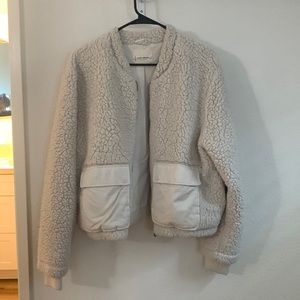 Lucky Brand White Sherpa zip up jacket! Xl! Only wore a few times